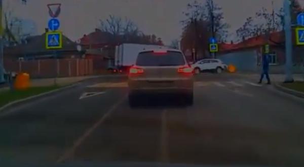 Hyundai Creta оказался крепче Газели Next: видео